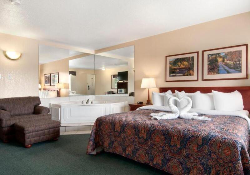 اتاق استاندارد, Art Boutique Hotel Monopol