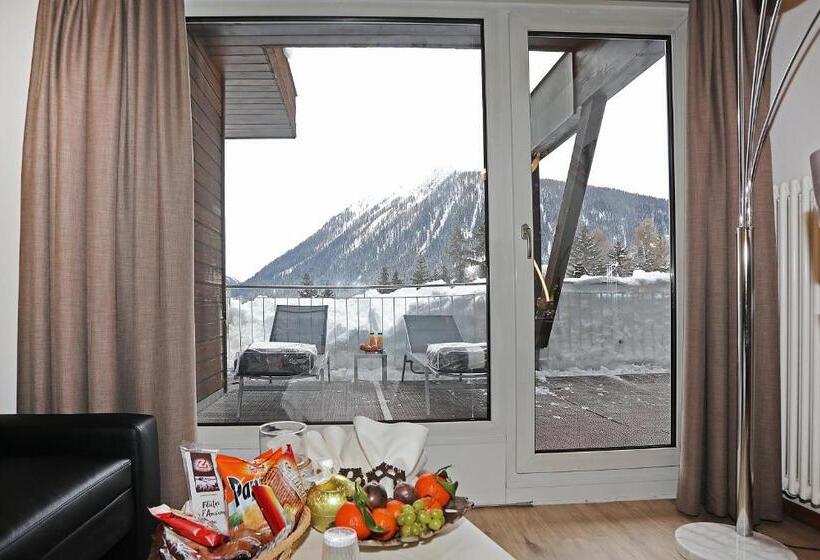 سوئیت پرزیدنت, Derby Davos