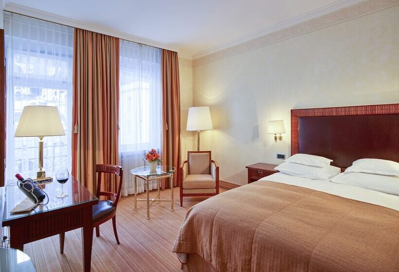 اتاق لوکس یک تخته, Grand Hotel Kronenhof