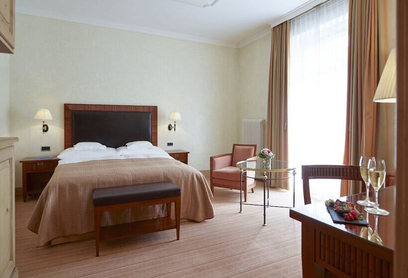 اتاق کلاسیک, Grand Hotel Kronenhof