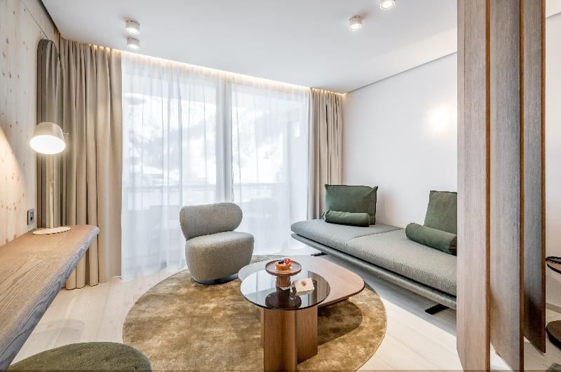 اتاق لوکس, Relais & Châteaux Chasa Montana