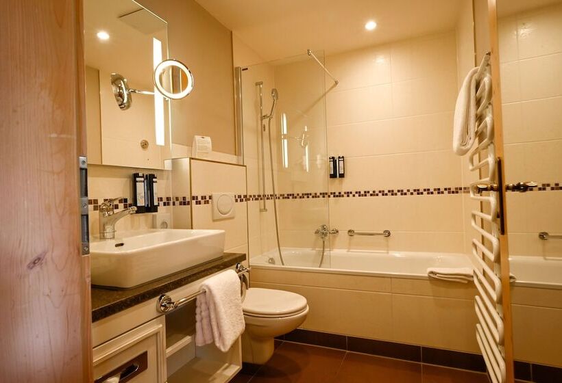 Номер Superior Одноместный, Romantik Hotel Schweizerhof