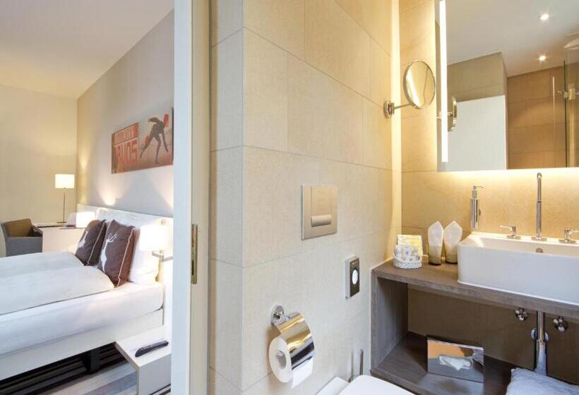 اتاق استاندارد, National By Mountain Hotels
