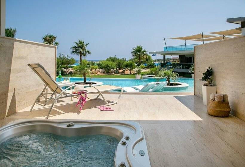 Полулюкс Вид на Море, Asterias Beach