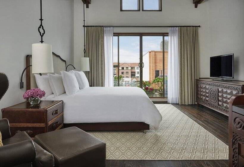 Quarto Deluxe, Four Seasons Hotel Casa Medina Bogota