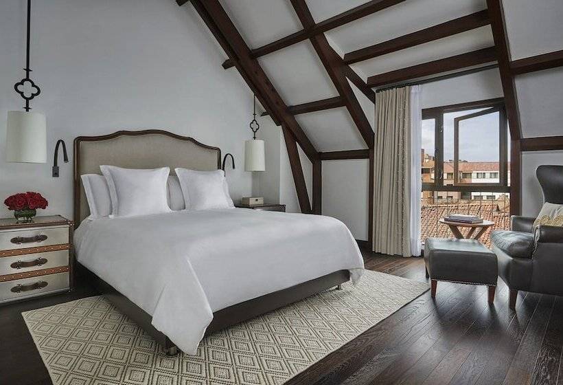 Quarto Superior, Four Seasons Hotel Casa Medina Bogota