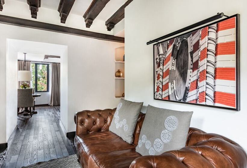 Люкс, Four Seasons Hotel Casa Medina Bogota