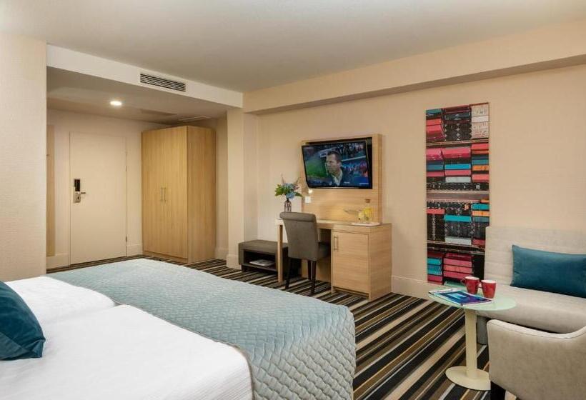 Трехместный Номер Superior, Leonardo Hotel Hamburg Elbbrücken