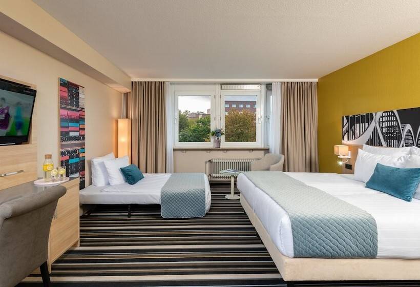 Трехместный Номер Superior, Leonardo Hotel Hamburg Elbbrücken