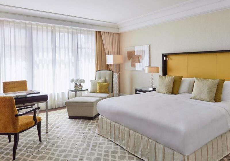 Номер Стандарт, Breidenbacher Hof, Best Grandhotel 2024   Die 101 Besten