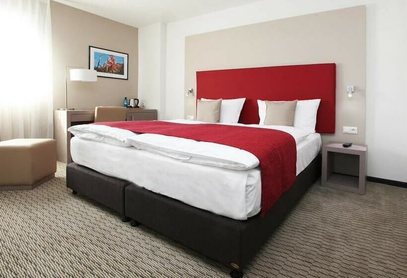 اتاق لوکس, Golden Tulip Kassel Hotel Reiss