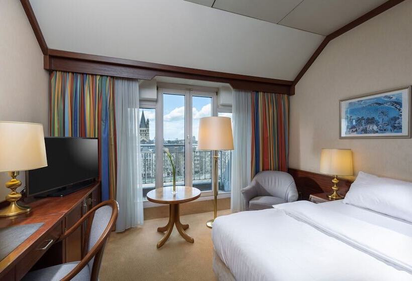 اتاق کلاسیک یک تخته, Maritim Hotel Köln