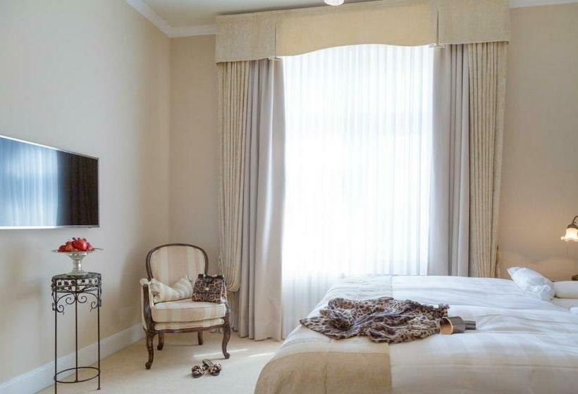 Quarto Estandar Individual, Miramar