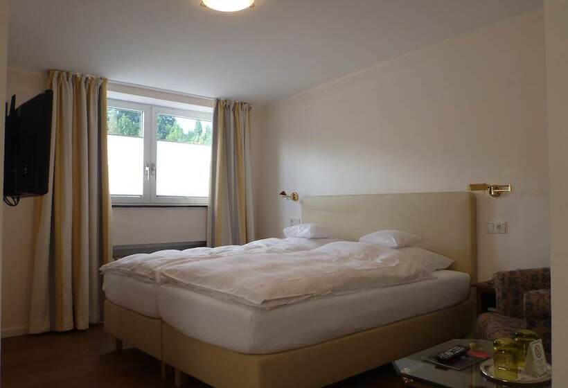 اتاق کلاسیک, Romantik Waldhotel Mangold