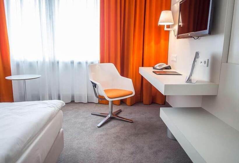 Номер Комфорт, Am Triller   Hotel & Serviced Apartments