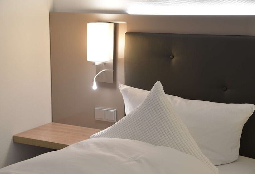 Номер Superior, Best Western Queens Hotel Pforzheim Niefern