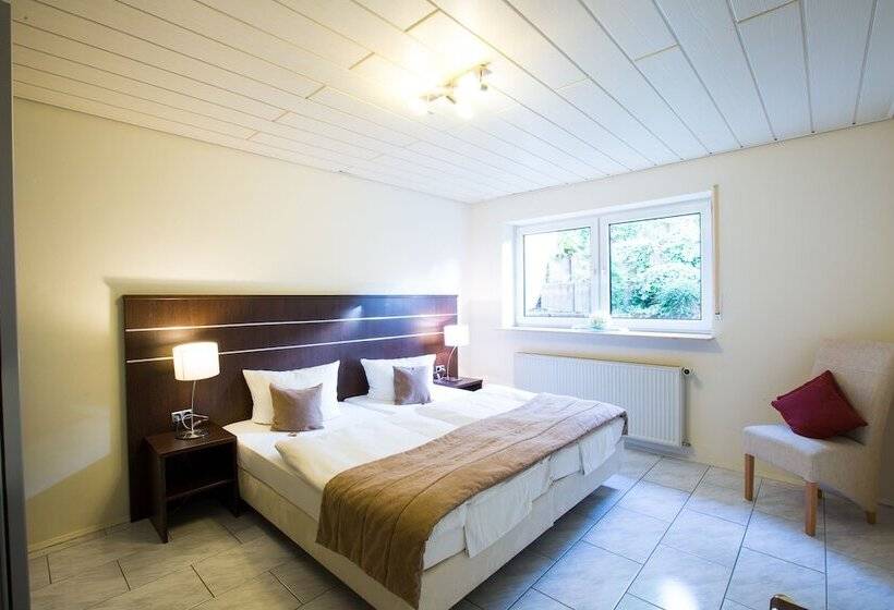 Апартаменты Комфорт 1 Спальня, & Living Am Wartturm   Hotel & Apartments