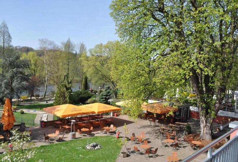 اتاق سوپریور با بالکن, Ringhotel Zweibruecker Hof