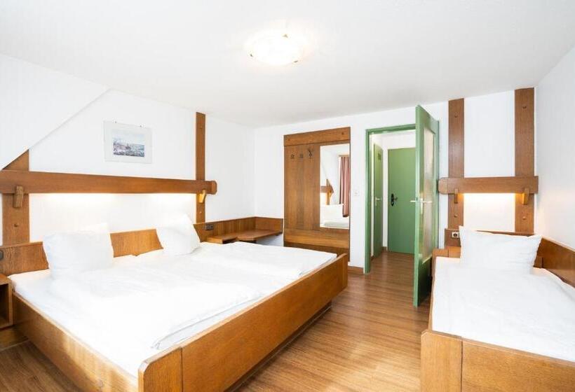 スタンダードトリプルルーム, Alt Bamberg