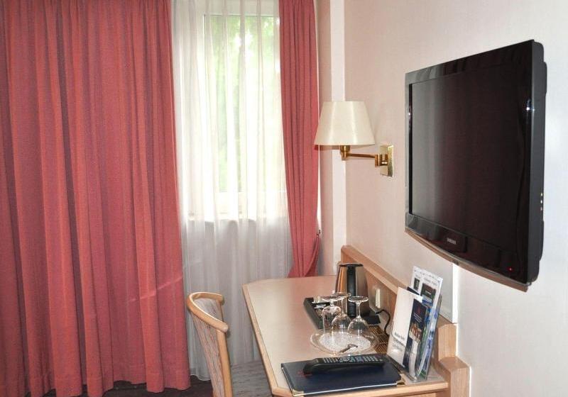 اتاق استاندارد یک نفره, Bayerischer Hof