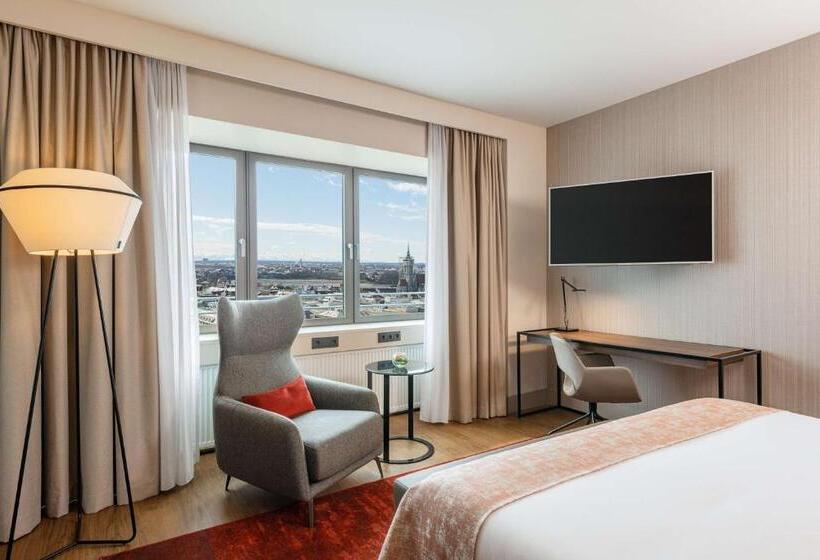 Premium room with view, NH Collection Munchen Bavaria