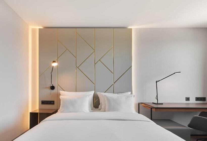 Premium room with view, NH Collection Munchen Bavaria