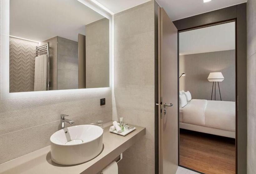 Premium room with view, NH Collection Munchen Bavaria