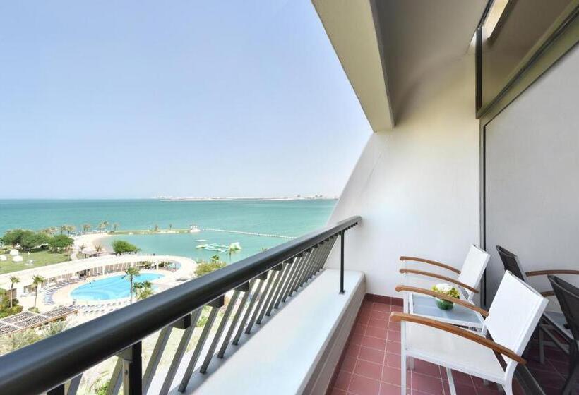 اتاق لوکس با چشم‌انداز دریا, Sheraton Grand Doha Resort & Convention