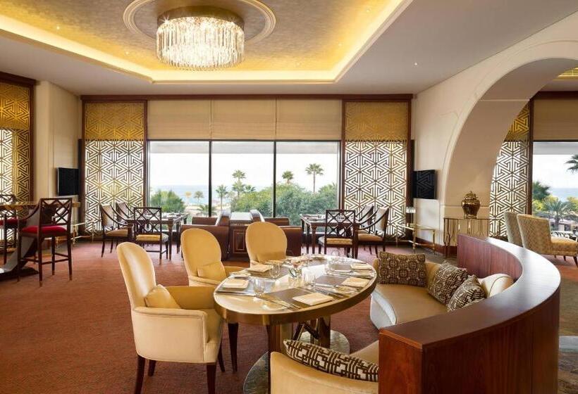 سوییت جونیور, Sheraton Grand Doha Resort & Convention