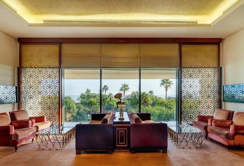 سوییت با چشم‌انداز دریا, Sheraton Grand Doha Resort & Convention