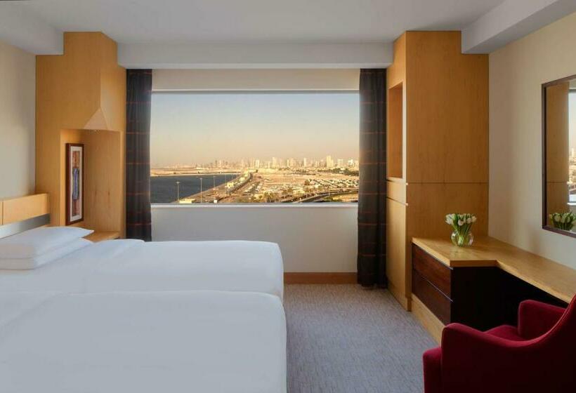 Club Room King Bed, Hyatt Regency Dubai   Corniche