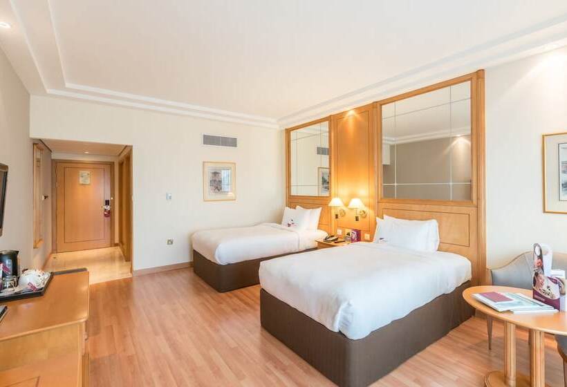 Номер Стандарт, Millennium Downtown Abu Dhabi