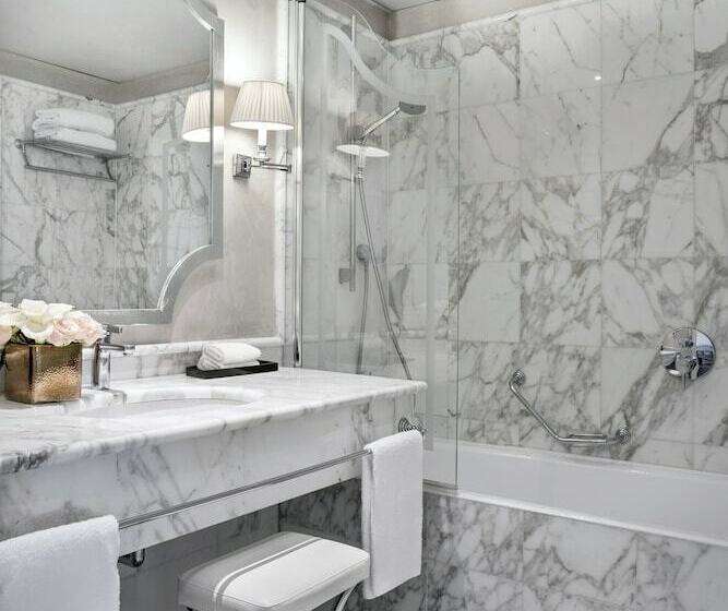 اتاق سوپریور, Castille Paris – Starhotels Collezione
