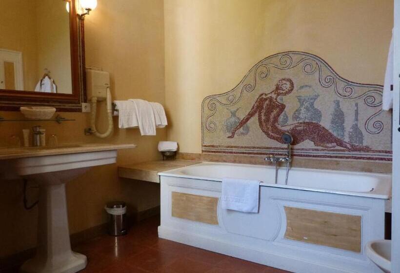 Люкс, Château D Arpaillargues   Teritoria