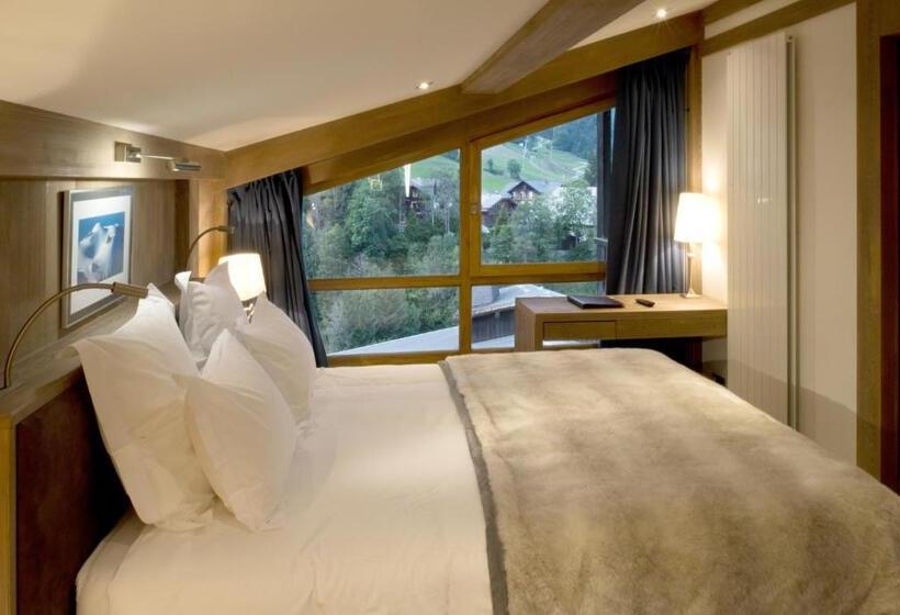 سوییت جونیور, Le Petit Dru