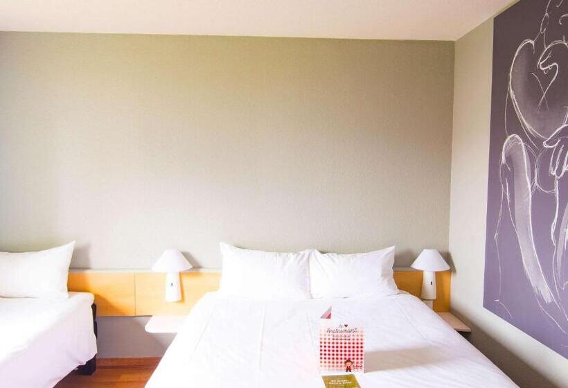 Номер Стандарт Трехместный, Ibis Colmar Est   Hotel Restaurant En Alsace