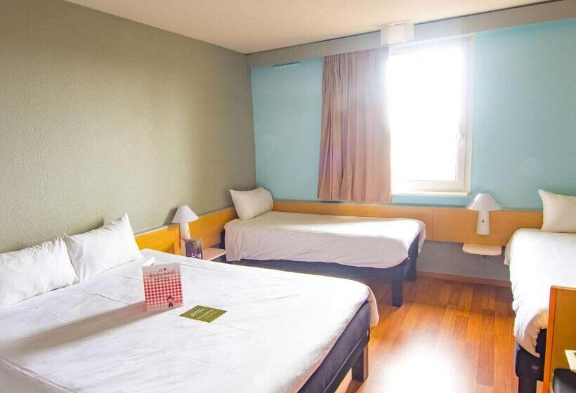 Четырехместный Номер Стандарт, Ibis Colmar Est   Hotel Restaurant En Alsace