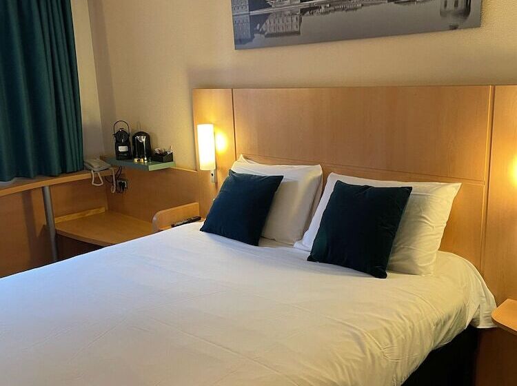 Номер Комфорт, Ibis Toulouse Aeroport