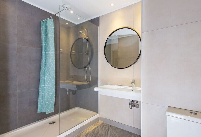 Четырехместный Номер Стандарт, Villa Saint Exupery Beach Hostel