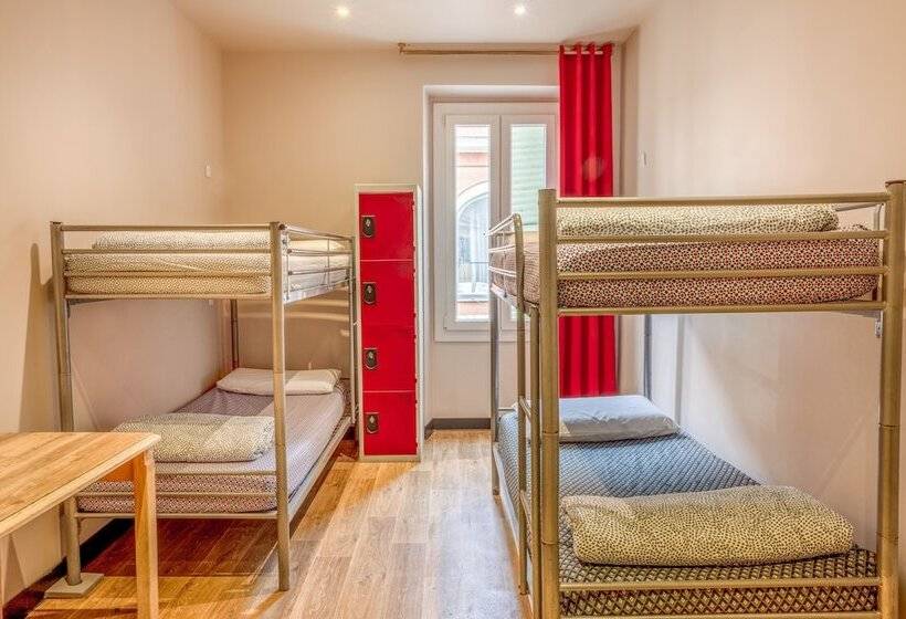 Четырехместный Номер Стандарт, Villa Saint Exupery Beach Hostel