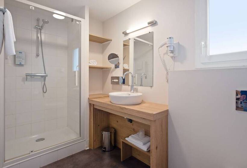 اتاق سوپریور, Kyriad Vannes Centreville