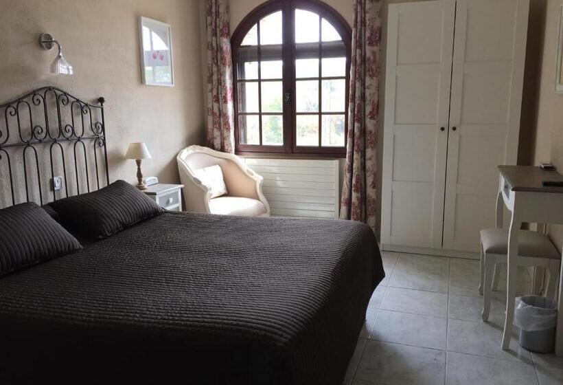 اتاق راحتی, Logis Hôtel Le Manoir & Lounge