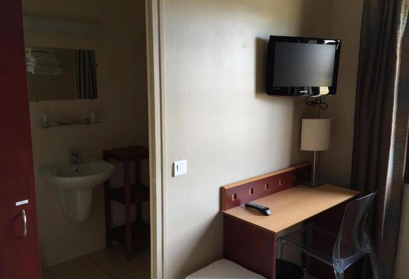 اتاق استاندارد, Logis Hôtel Le Manoir & Lounge