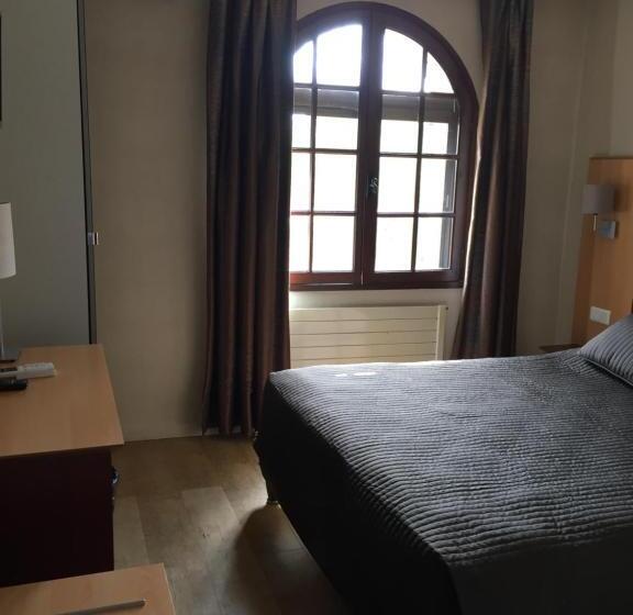اتاق استاندارد, Logis Hôtel Le Manoir & Lounge