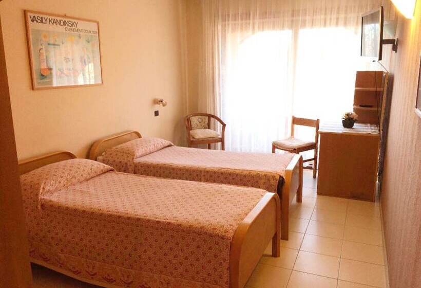Номер Комфорт, Mas De Vence   Hotel Restaurant