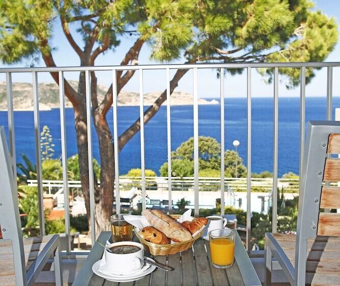 Triple Room Sea View, Le Saint Erasme, Hotel Eco Friendly