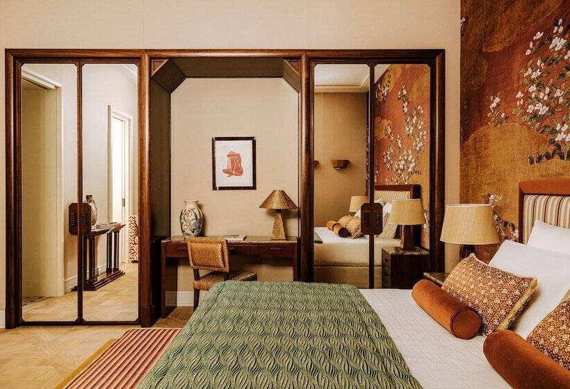 סוויטה, Saint James Paris   Relais & Chateaux