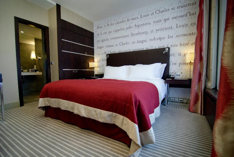 سوئیت جونیور با تخت بزرگ, Sofitel Strasbourg Grande Ile