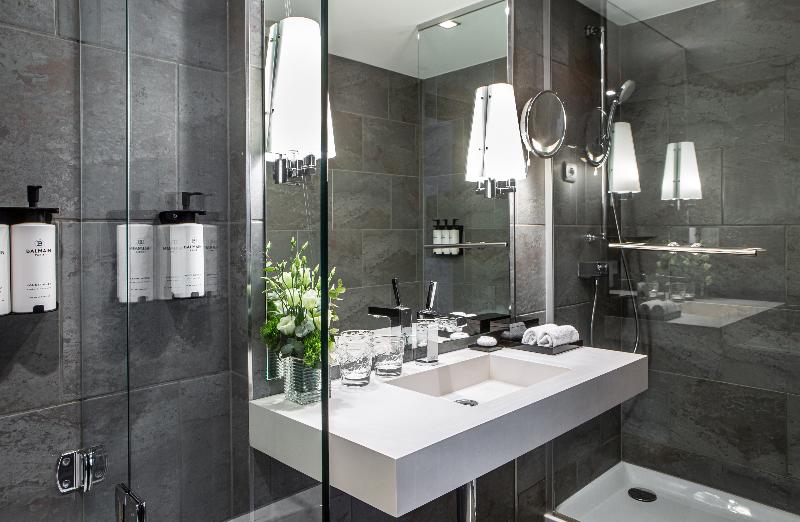 سوئیت جونیور با تخت بزرگ, Sofitel Strasbourg Grande Ile