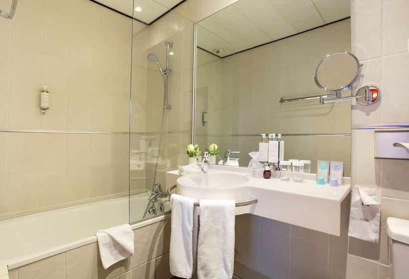 Chambre Standard, Trianon Rive Gauche